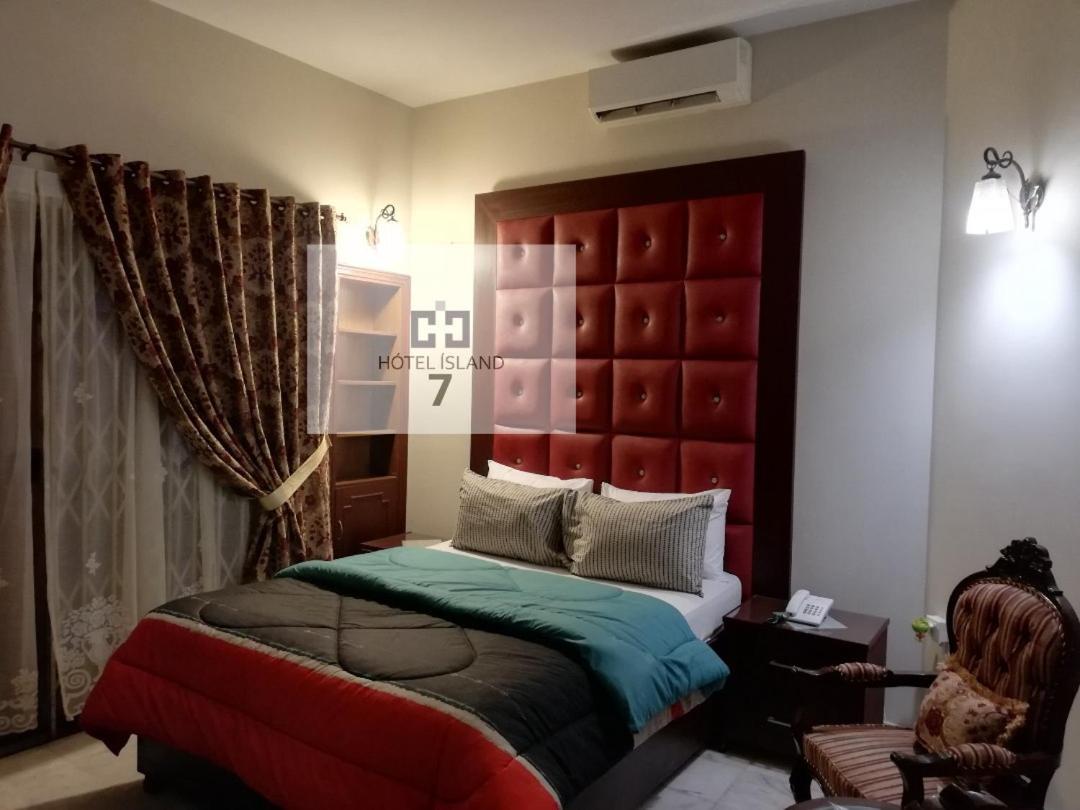 Hotel 7Island Карачи Экстерьер фото